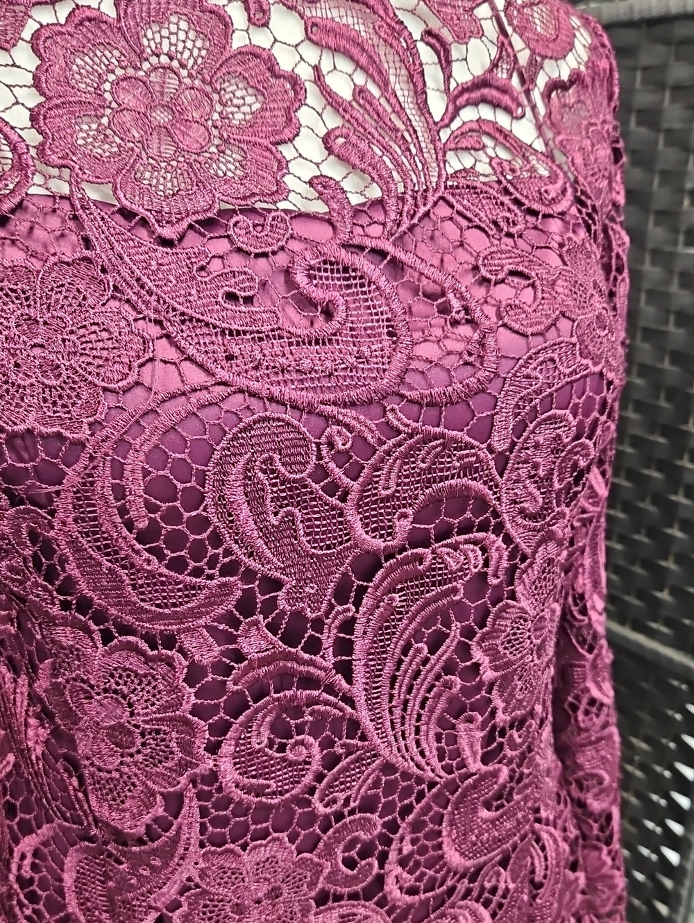 NWT Size 12 Plum/Eggplant Long Sleeve Lace Adrianna Papell Cocktail - Picture 3 of 11